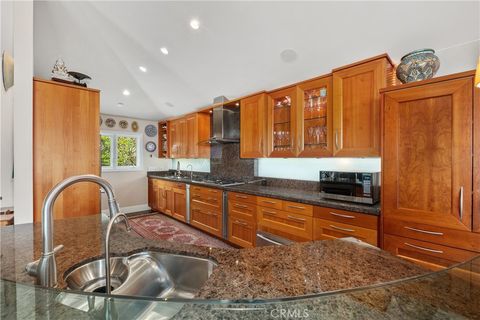 Tiny photo for 535 High Dr Dr, Laguna Beach, CA 92651 (MLS # LG25102495)