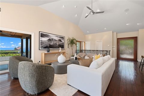 Tiny photo for 535 High Dr Dr, Laguna Beach, CA 92651 (MLS # LG25102495)