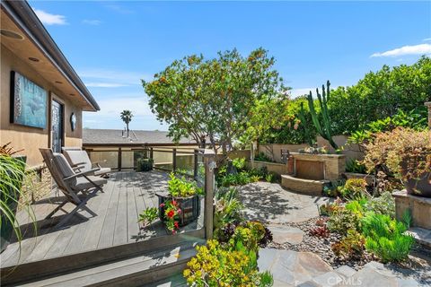 Tiny photo for 535 High Dr Dr, Laguna Beach, CA 92651 (MLS # LG25102495)