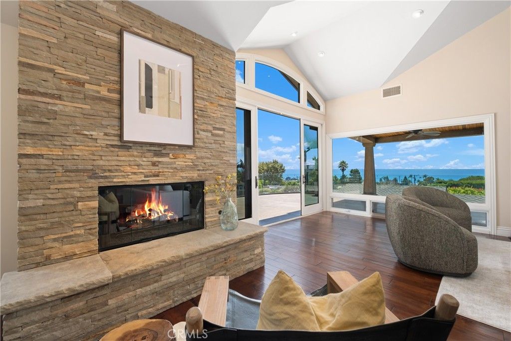 Photo of 535 High Dr Dr, Laguna Beach, CA 92651 (MLS # LG25102495)