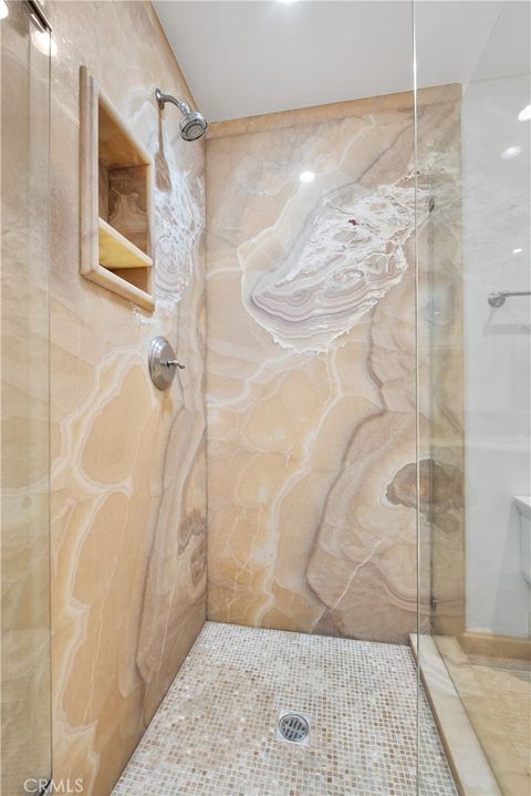 Tiny photo for 535 High Dr Dr, Laguna Beach, CA 92651 (MLS # LG25102495)