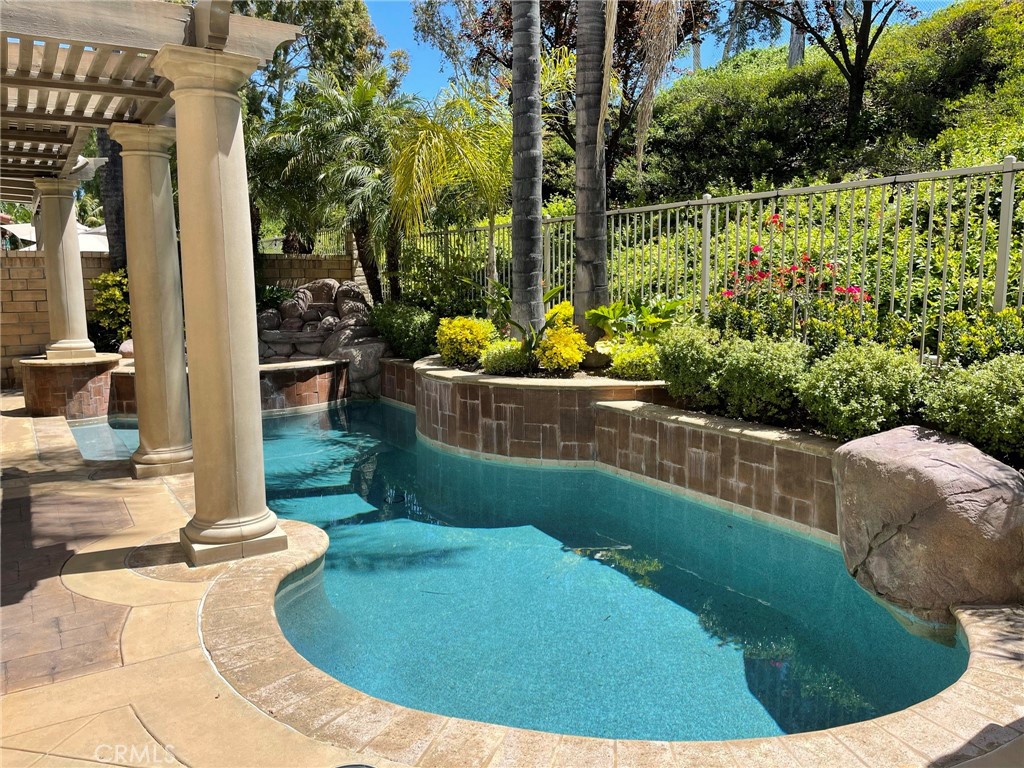 Briarwood (BW) - Residential Lease