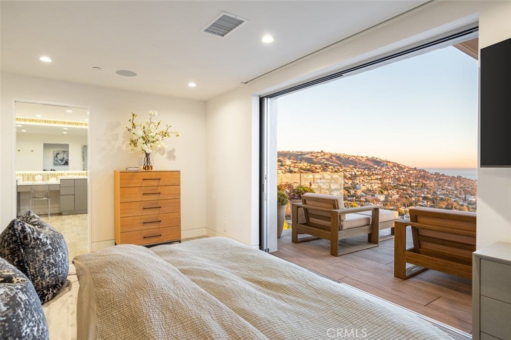 1238 Anacapa Way, Laguna Beach CA 92651 - Photo 13