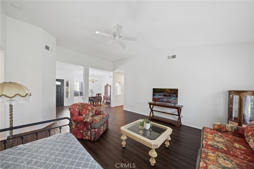 42354 Circulo Cavinara