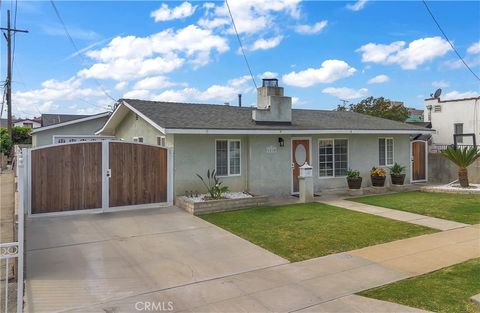 Photo of 1414 W Shorb St, Alhambra, CA 91803 (MLS # DW26072431)