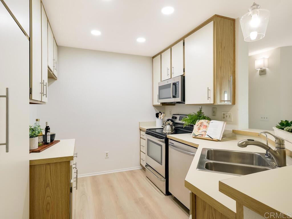 7263 Camino Degrazia 31