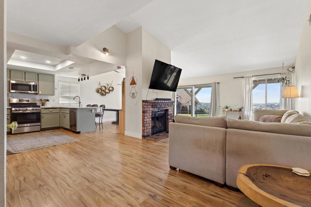 1429 Archwood Place