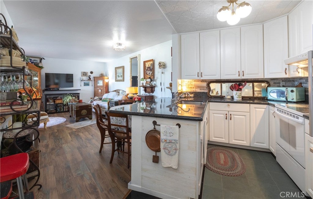2901 Peninsula Road 241