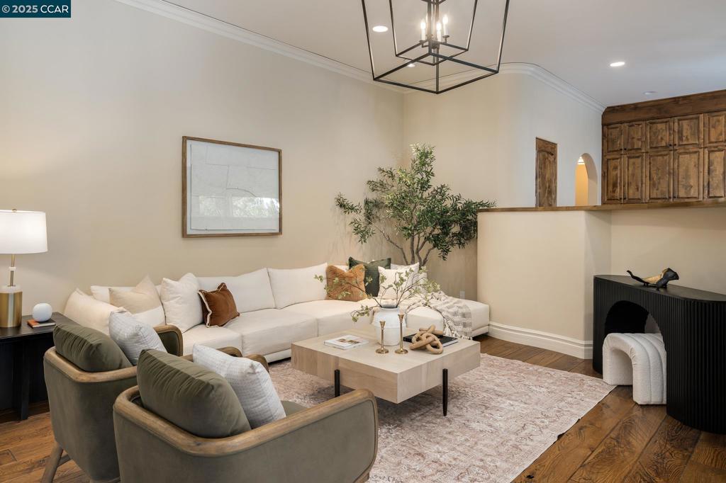 EL PINTADO - Residential