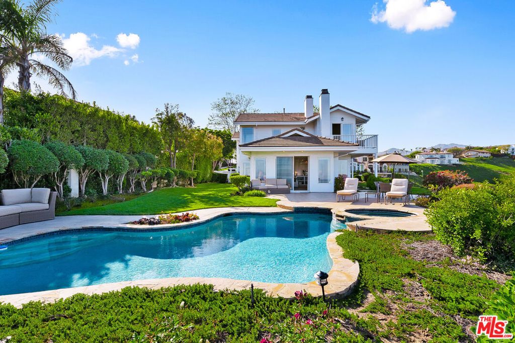 Photo of 6178 Galahad Road, Malibu, CA 90265 (MLS # 25630333)