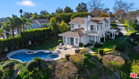 Photo of 6178 Galahad Road, Malibu, CA 90265 (MLS # 25630333)