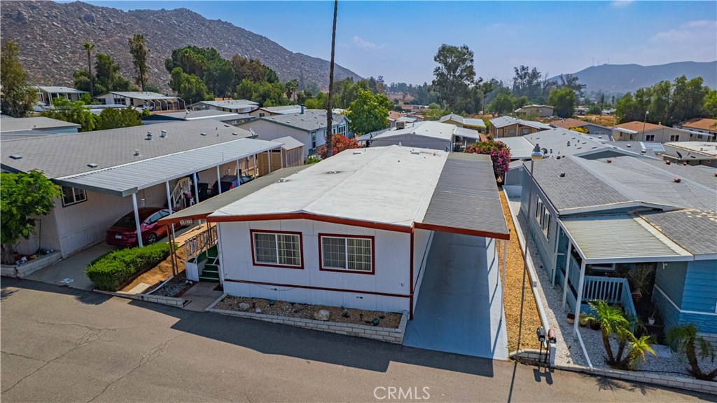32600 State HWY 74 CA 51
