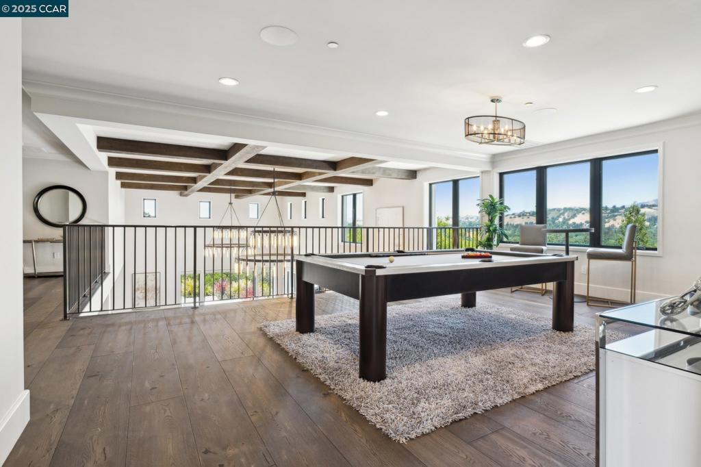 ALAMO RANCH ESTS - Residential