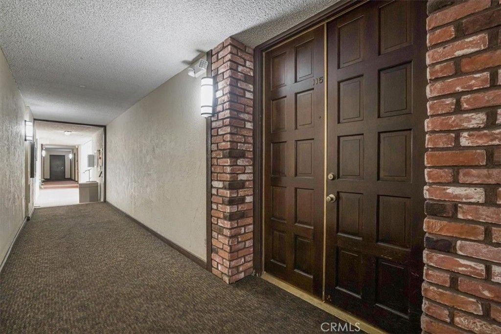 Photo of 5334 Lindley Avenue #115, Encino, CA 91316 (MLS # SR25216808)