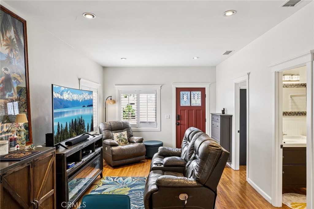 311 S Guadalupe Avenue