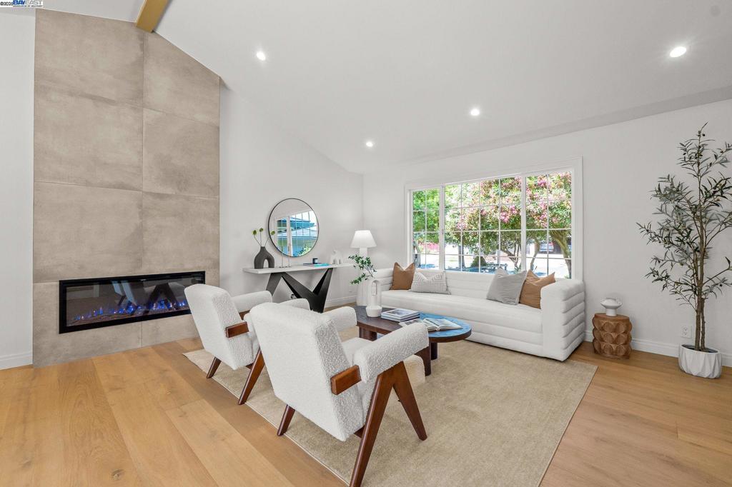 TAMARA - Residential