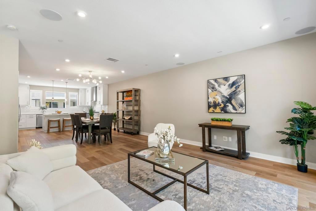 2820 Avella Circle
