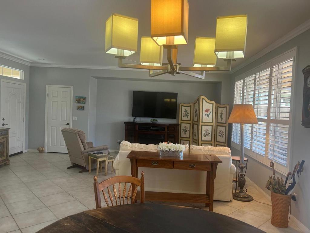Trilogy - Residential Lease