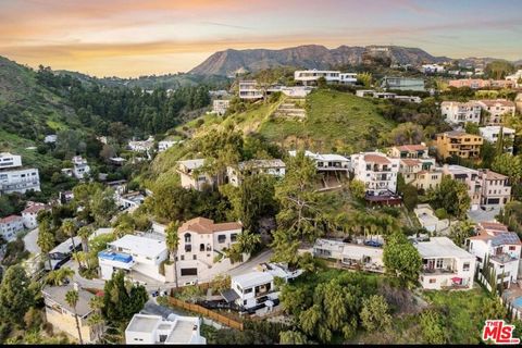 Photo of 0 Tavern Tail, Los Angeles, CA 90046 (MLS # 26661837)