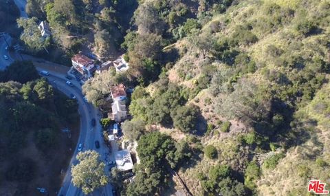 Photo of 0 Tavern Tail, Los Angeles, CA 90046 (MLS # 26661837)