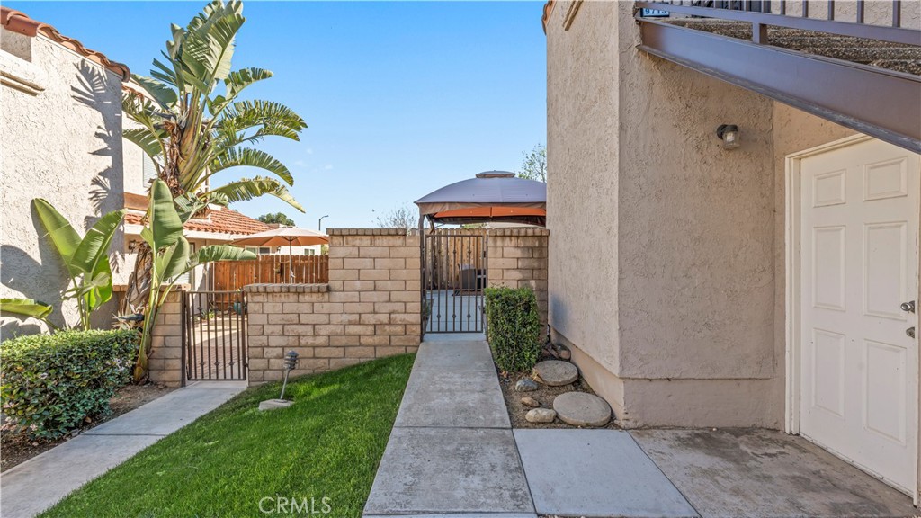 9713 La Jolla B