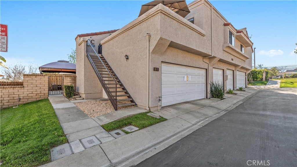9713 La Jolla B
