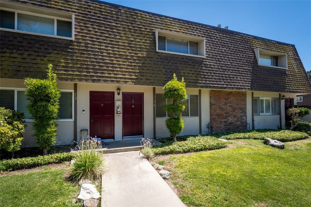 3733 N Harbor Boulevard 14