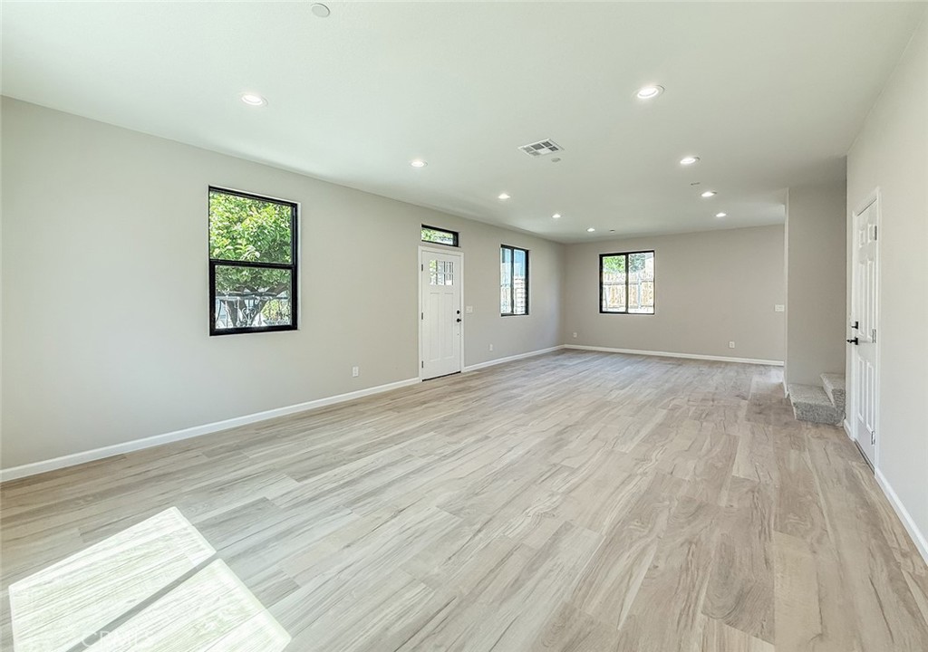 Custom Val Verde (CVVER) - Residential