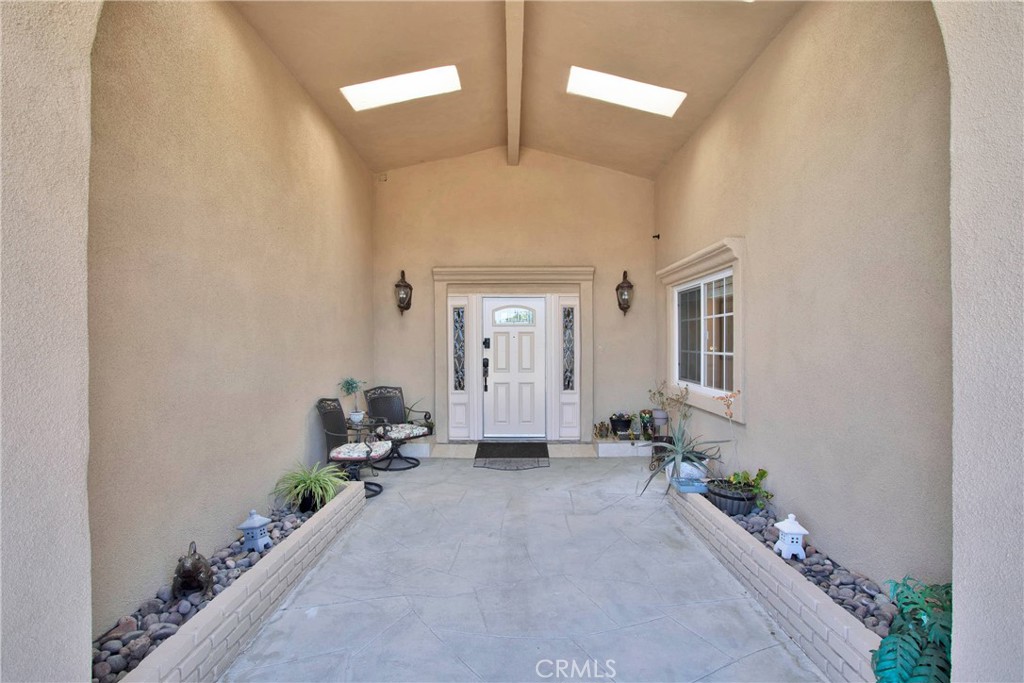 12608 Tamarisk Road