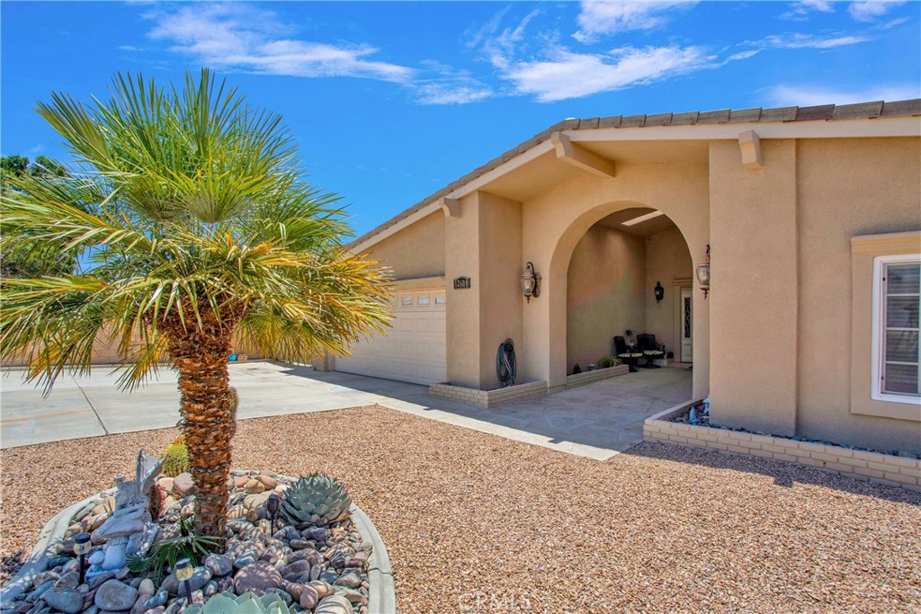 12608 Tamarisk Road