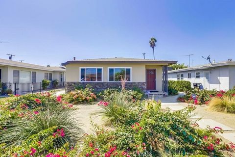 Photo of 8716 Buckles Street, Downey, CA 90241 (MLS # DW25233831)
