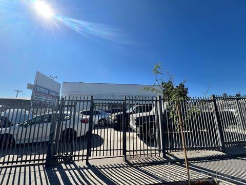 939 W Main El Cajon CA 92020