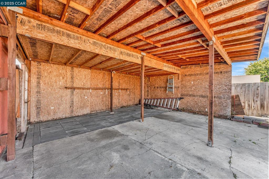 SAN PABLO PROP - Residential