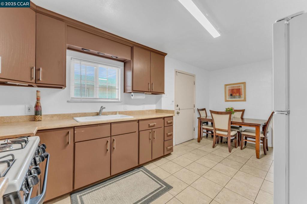 SAN PABLO PROP - Residential