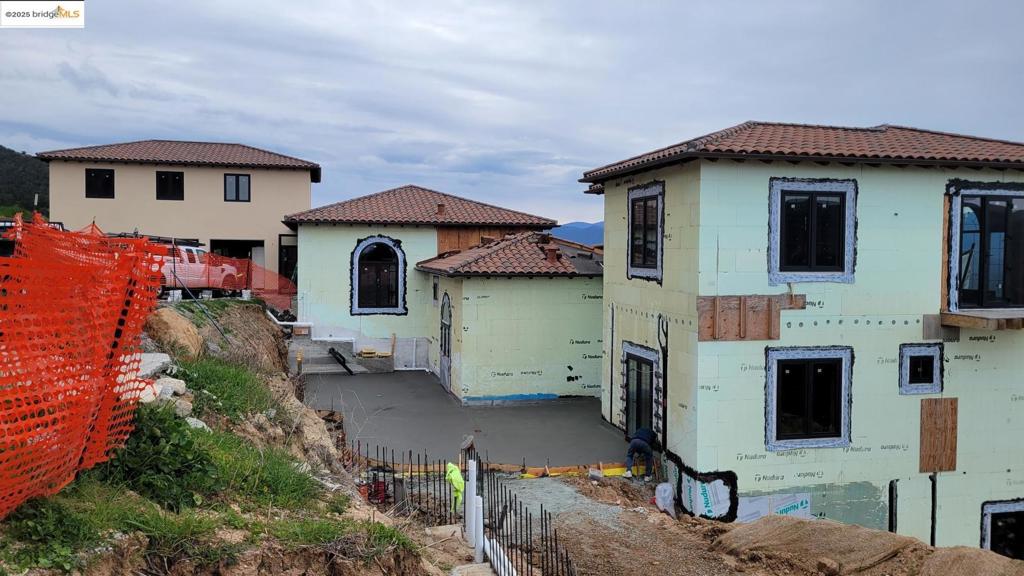 306 Country Club Hts Hts HTS