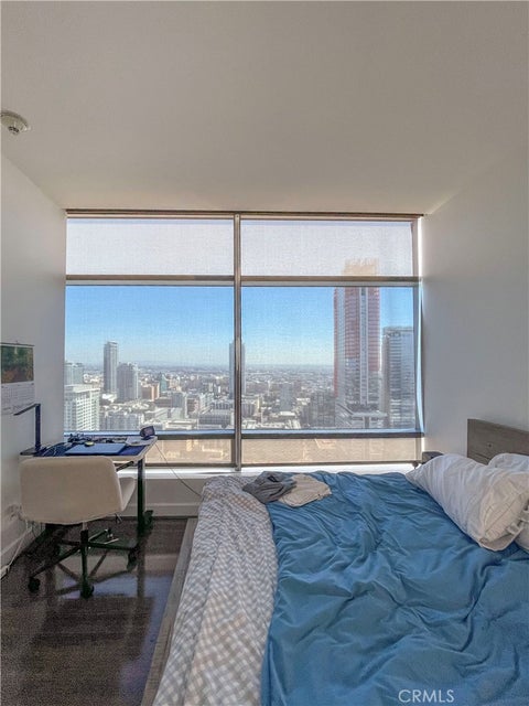 Photo of 900 W Olympic Blvd, Los Angeles, CA 90015 (MLS # TR26221434)