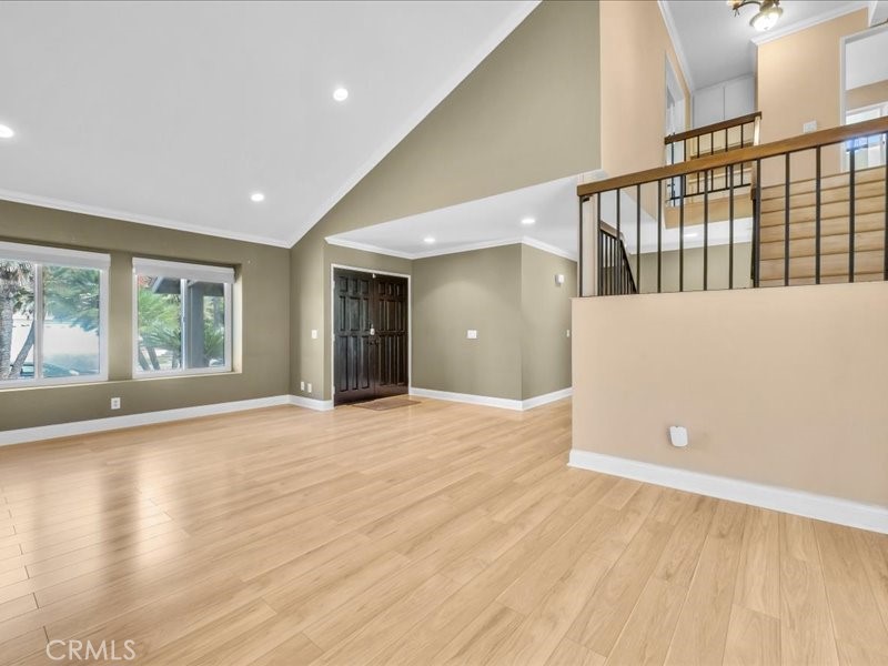 1626 Oxford Court