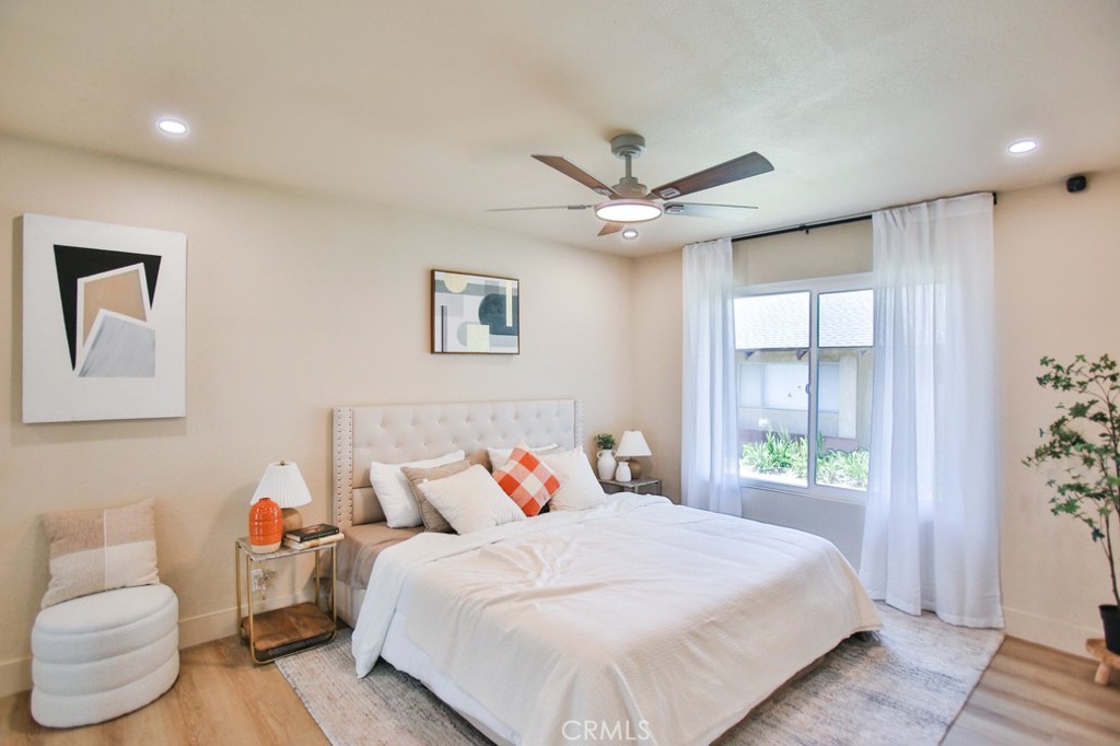 Casa De Laguna (CL) - Residential