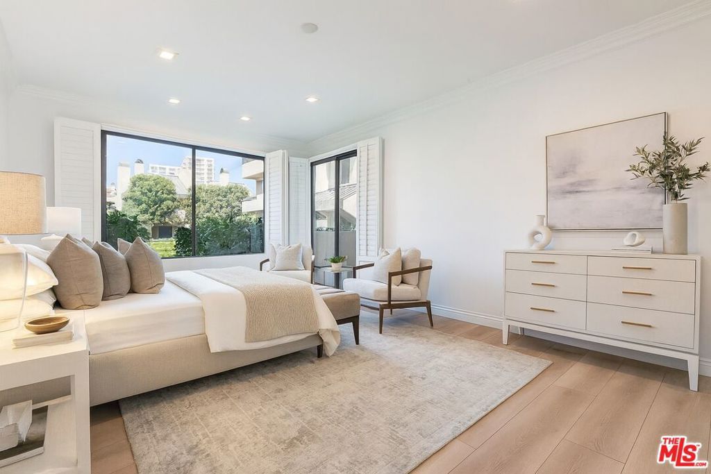 Photo of 2264 Century Hl, Los Angeles, CA 90067 (MLS # 25569045)
