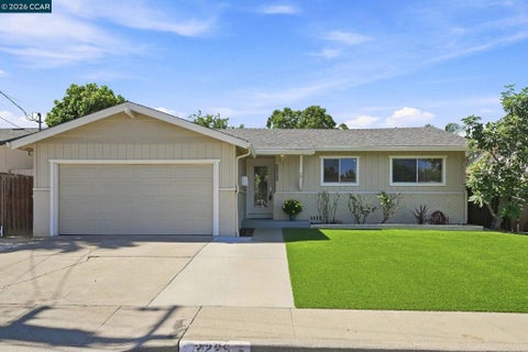Photo of 2225 Saint George Drive Dr, Concord, CA 94520 (MLS # 41146350)