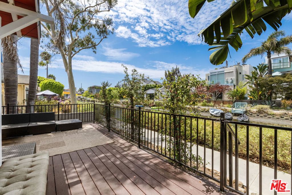 232 Howland Canal