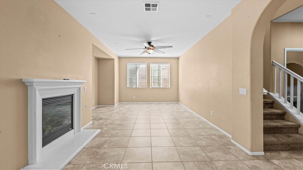 15876 Parkhouse
