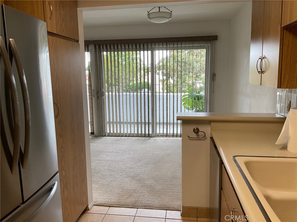 2307 Eastbluff