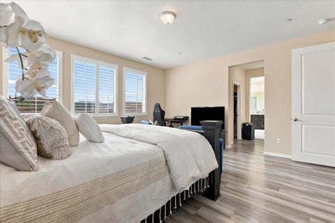 Tiny photo for 18125 Friendly Lane, Riverside, CA 92508 (MLS # 219155096PS)