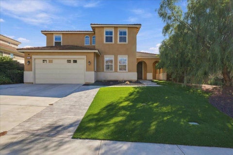 Tiny photo for 18125 Friendly Lane, Riverside, CA 92508 (MLS # 219155096PS)