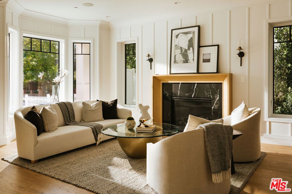 Photo of 16021 Northfield Street, Pacific Palisades, CA 90272 (MLS # 25585813)