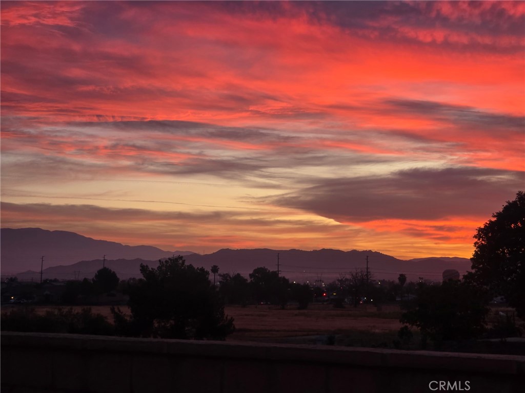 27410 Uppercrest Court