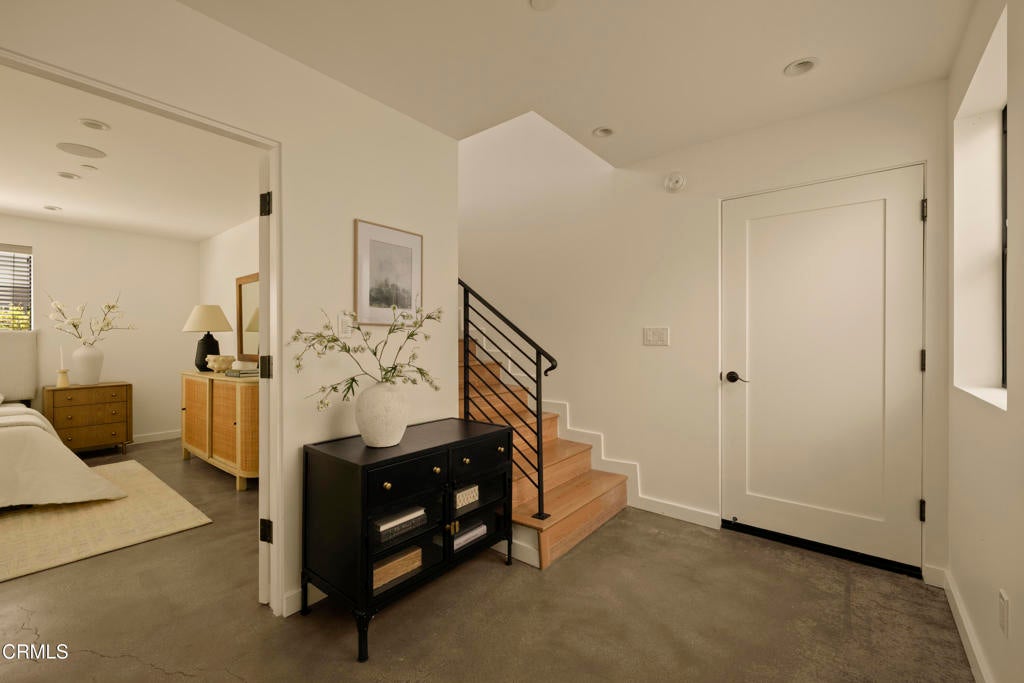 643 1/2 N Hayworth Avenue, Los Angeles CA 90048
