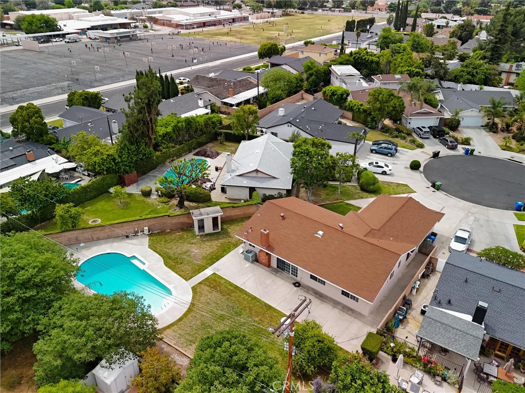 17415 Minnehaha Street