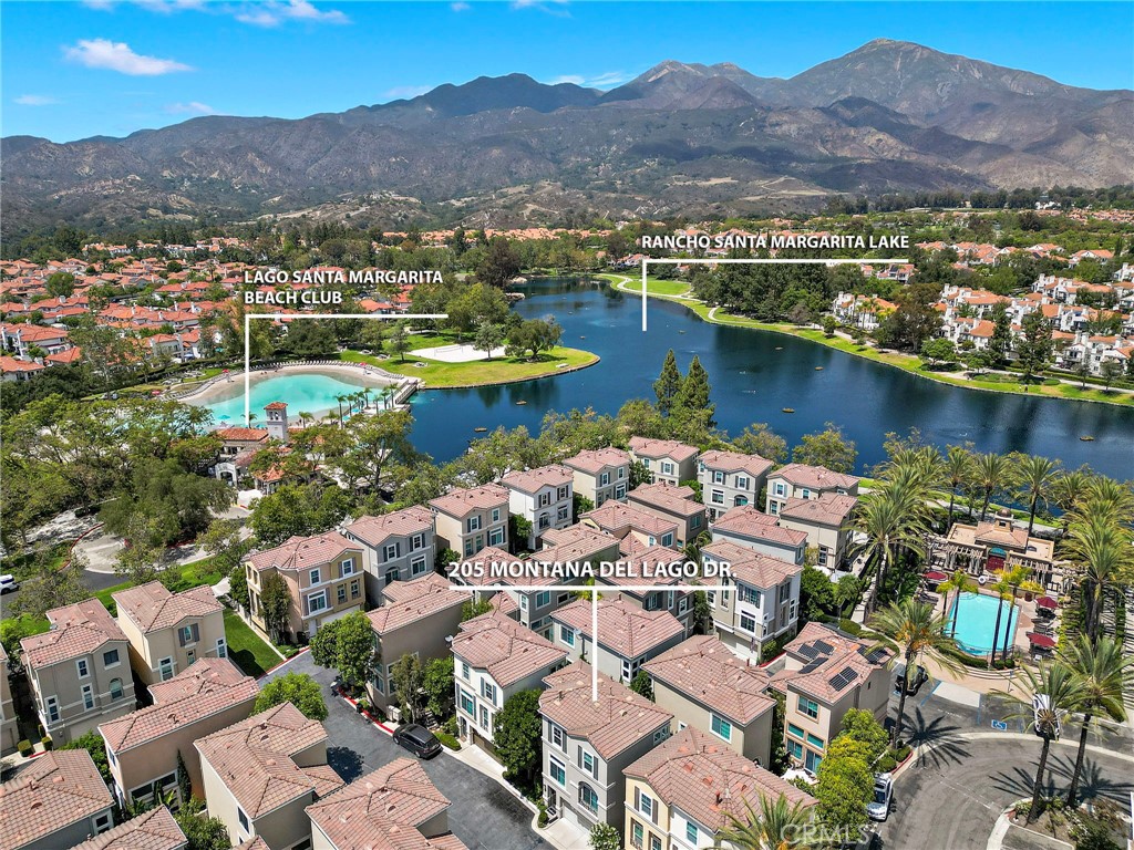 205 Montana del Lago Drive
